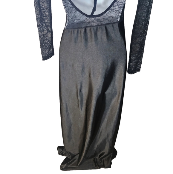 0007 ASOS DESIGN Lace Longsleeve Maxi Dress Open Back Fall Summer Size 4-6 - Picture 7 of 14
